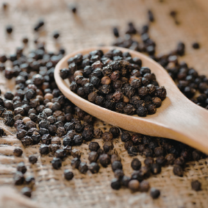 Poivre noir en grains